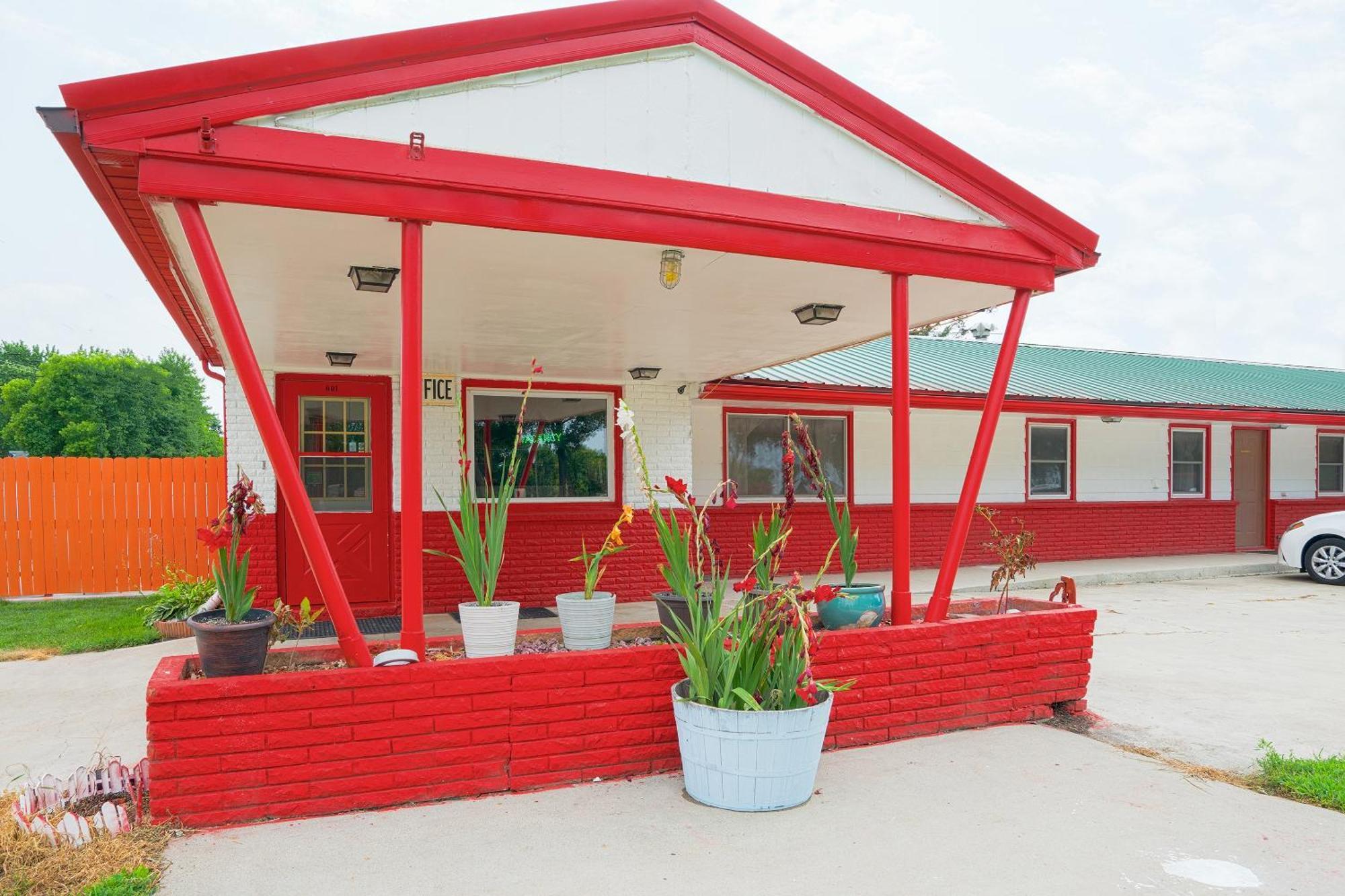 Oyo Hotel Lamberton Hwy 14 Exteriér fotografie
